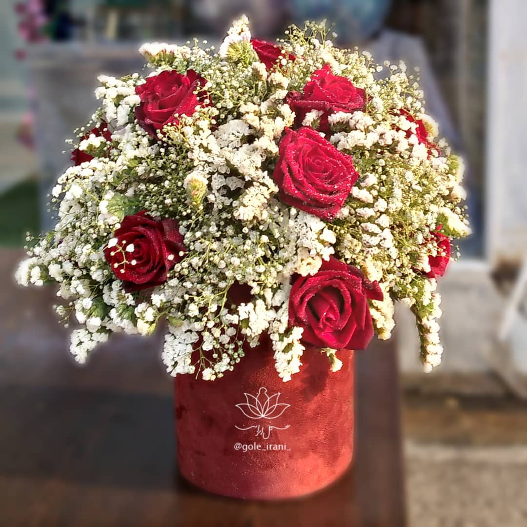  خرید و قیمت باکس گل محرم راز سفارش باکس گل رز باکس گل ارزان خرید باکس گل ساده باکس گل تولد 