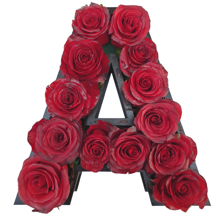 باکس گل رز حرف A